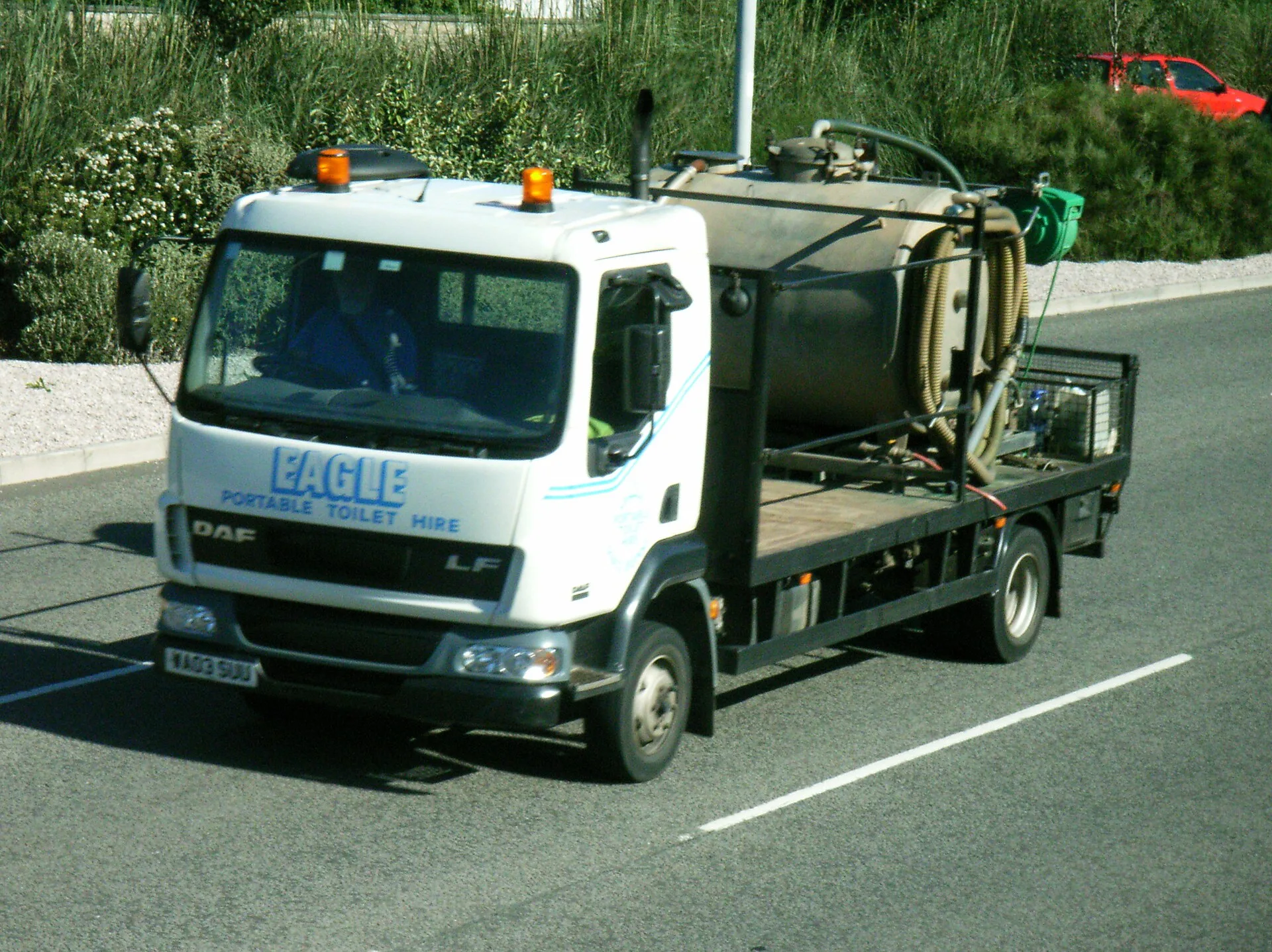 Eagle Portable Toilet Hire WA03SUU DAFTRUCKS FA LF45.150 DROPSIDE LORRY 5880cc (07/07/2003) DIESEL. Which portable restroom rental equipment actually belongs on the truck?